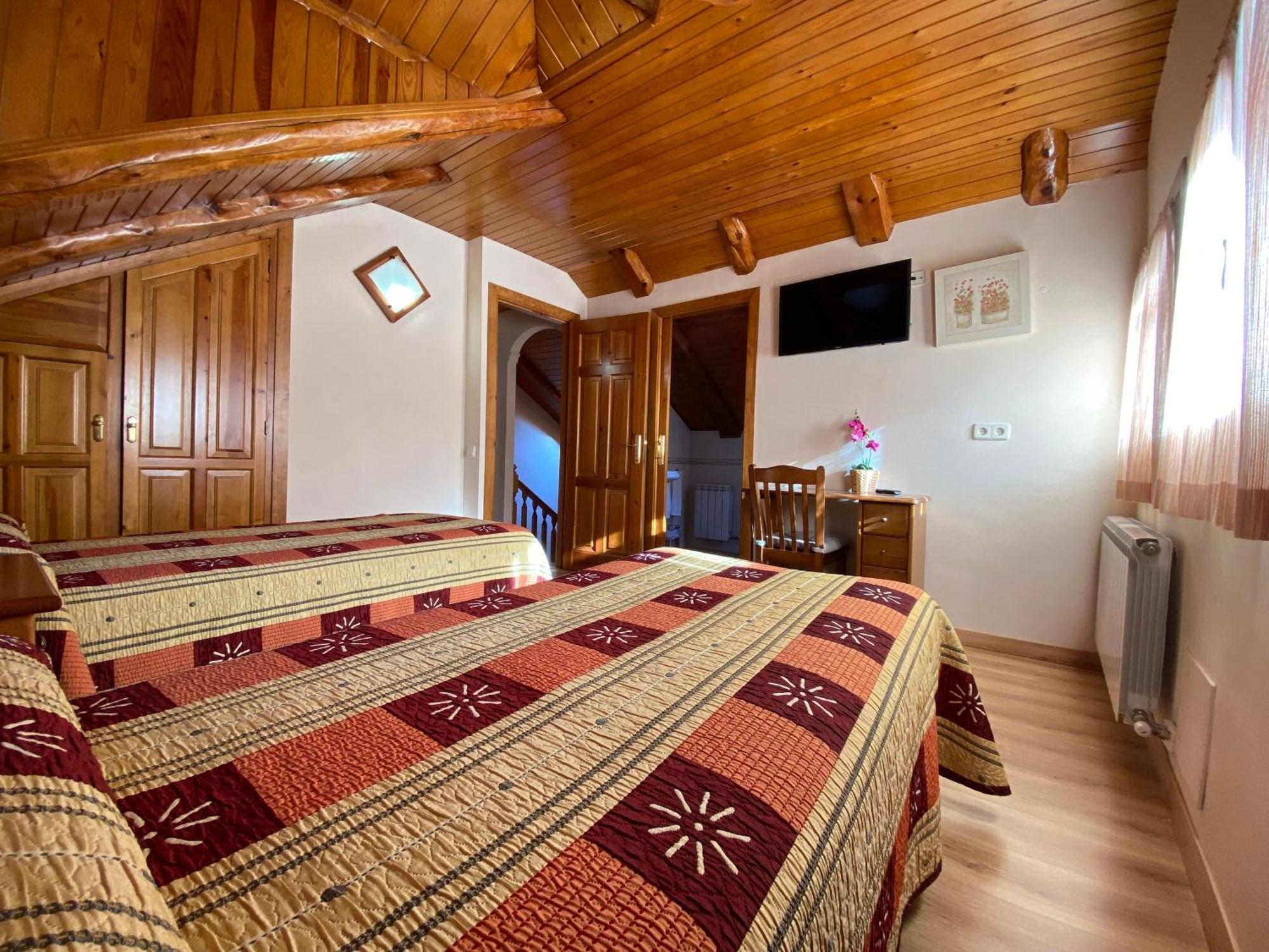 Casa Torellola Cardet Δωμάτιο φωτογραφία